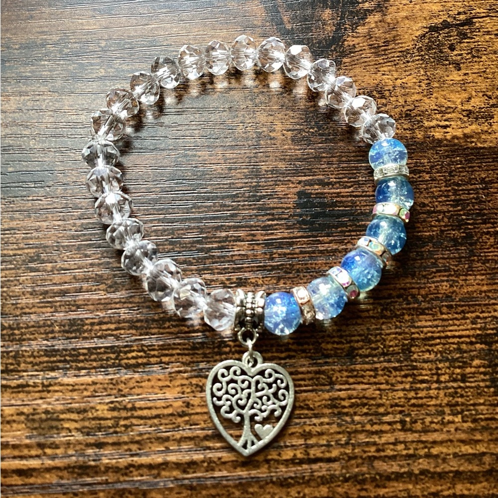 Bracelets - Picture 4 of 4